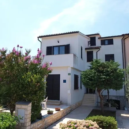 Apartment Fuer 5 Personen Ca 65 Qm In Pula-fondole, Istrien Istrische Riviera *